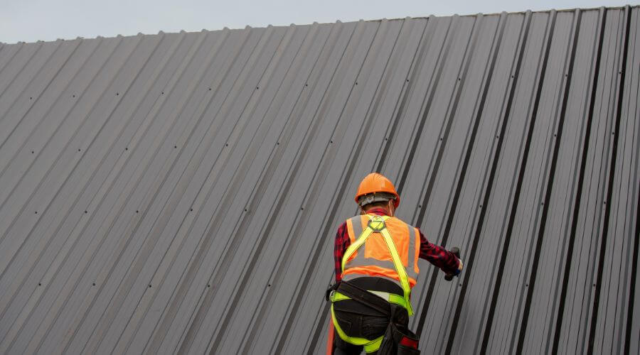 Professional residential roofers in Miles City, MT